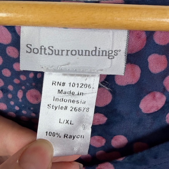 Soft Surroundings Tunic Top Size L/XL Lightweight Artsy Flowy Festival Resort - Picture 6 of 9